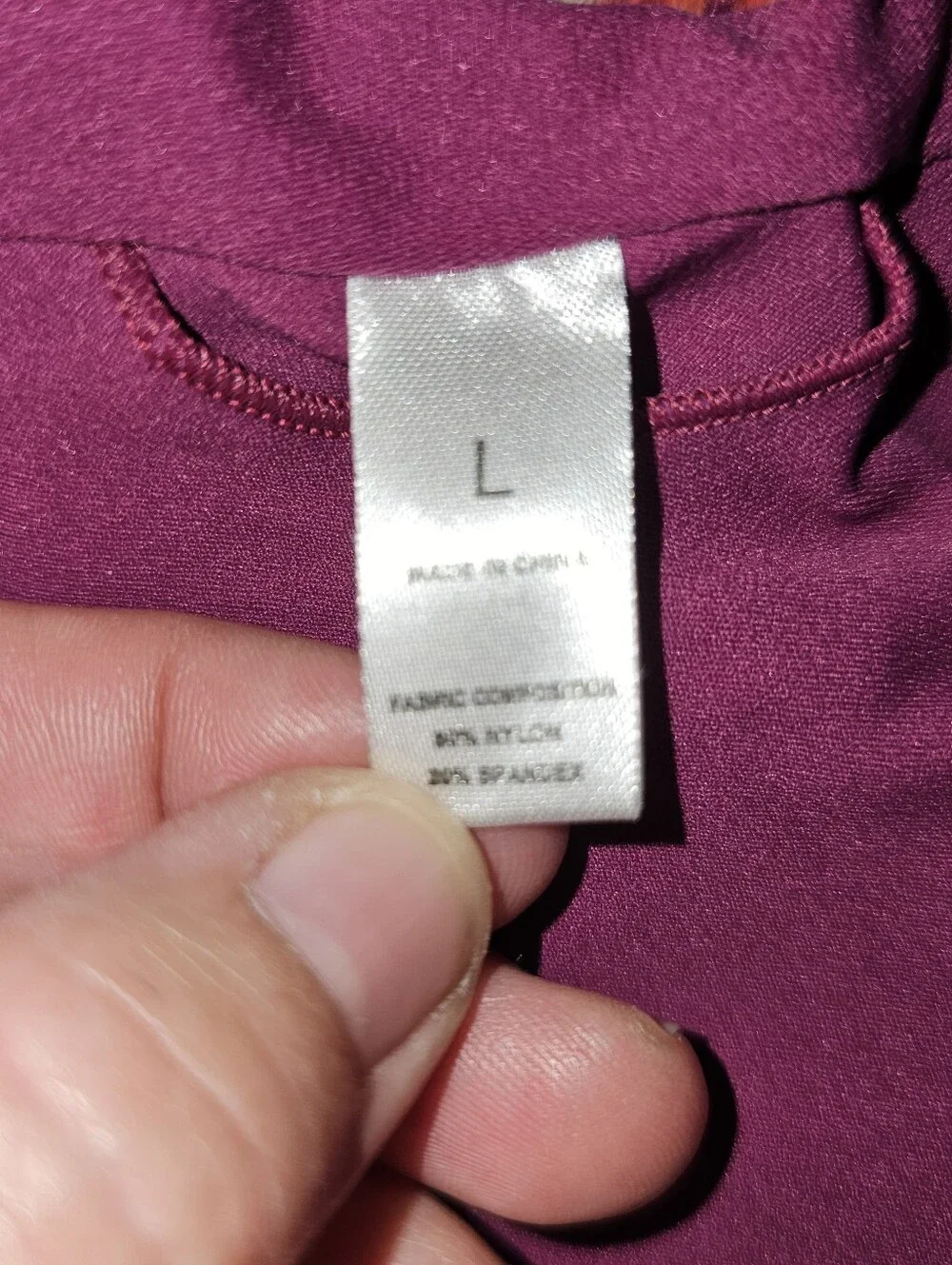 VIDA athletic set in magenta high-neck crop top and matching Leggings Large